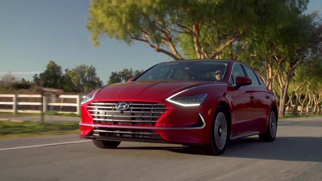 2022 Hyundai Sonata Hybrid Driving Video
