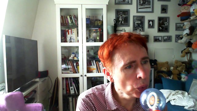 Wiwi égratigne goin' out of my head