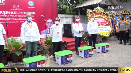 Kapolri Tinjau Vaksinasi Massal di PT. Victory Ching Luh Indonesia