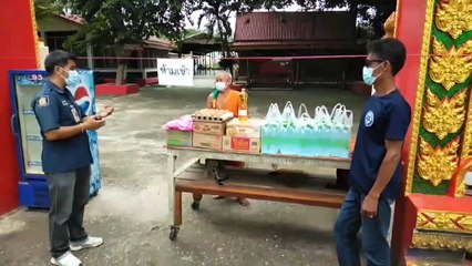 สุพรรณบุรี กู้ภัยฉีดพ่นยาฆ่าเชื้อให้วัดที่มีพระติดโควิดปิดวัด14วัน(คลิป)