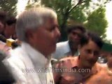 Opposition demands Lalu Prasad Yadav's resignation from Bihar's CM designation