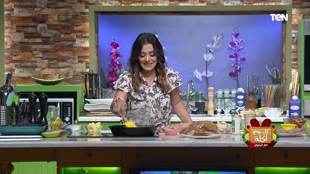كل يوم اكلة | طريقة عمل أحلى طاجن السندوتشات بشكل مختلف مع الشيف فيفيان