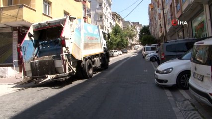 Esenyurt’ta çöp kamyonu altında kalan anne ve oğlunun inanılmaz kurtuluşu kamerada