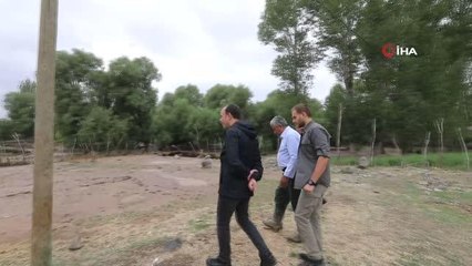 Başkale'de sel sonrası hasar tespit çalışmaları sürüyor