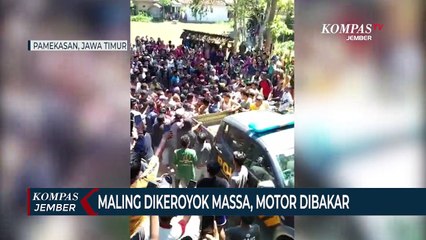 Warga di Pamekasan Mengeroyok Maling dan Membakar Motornya