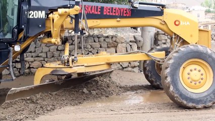 Başkale'de sel sonrası hasar tespit çalışmaları sürüyor