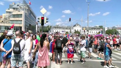ZÁZNAM z protestu na Hodžovom námestí
