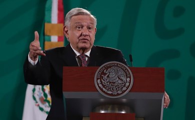 AMLO llama a limpiar escuelas para el regreso a clases