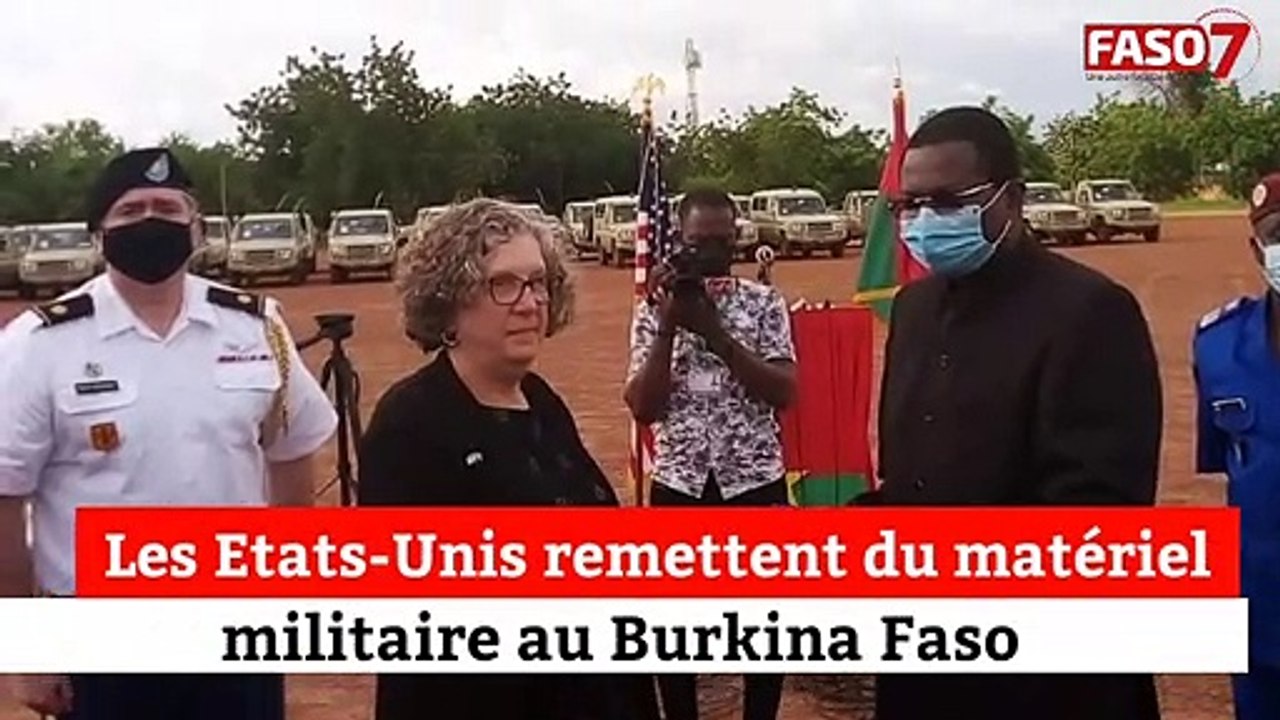 Les Etats-Unis remettent du matériel militaire au Burkina Faso