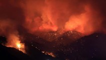 Tüyler ürperten fotoğraflar! Hava kararınca Marmaris'teki yangının büyüklüğü ortaya çıktı