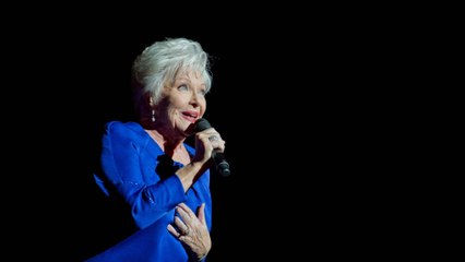 "Méchante" : Line Renaud donne sa vision d'Edith Piaf dans le podcast Femmes Puissantes