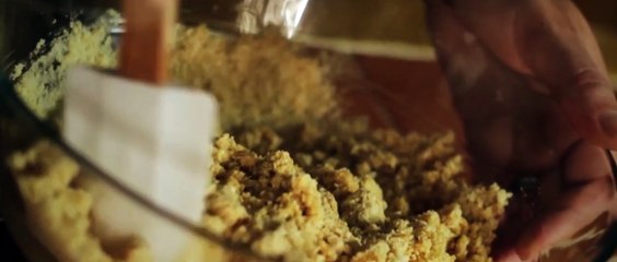 طرق مختلفة لاحتفالك  بيوم التشيز كيك