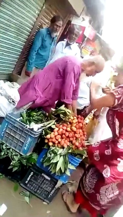 দেখুন হিজরা গুলায় কি করে - Common gender dance - Hijra live Video 2021  - দেখুন হিজড়া টাকার জন্য