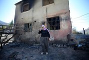 Kozan'daki orman yangında evi kullanılamaz hale gelen yaşlı kadın gözyaşı döktü