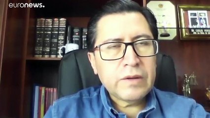 Equador retira cidadania a Julian Assange