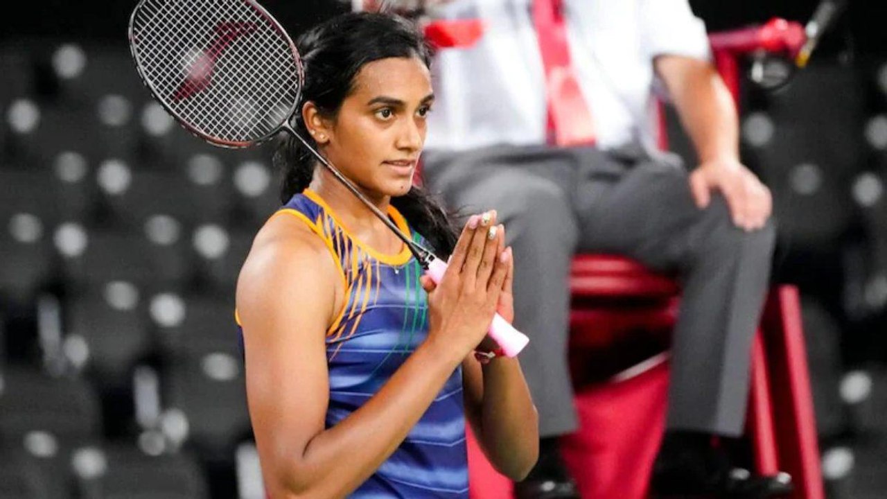 PV Sindhu reached semifinals,defeated Japanese player by 2-0