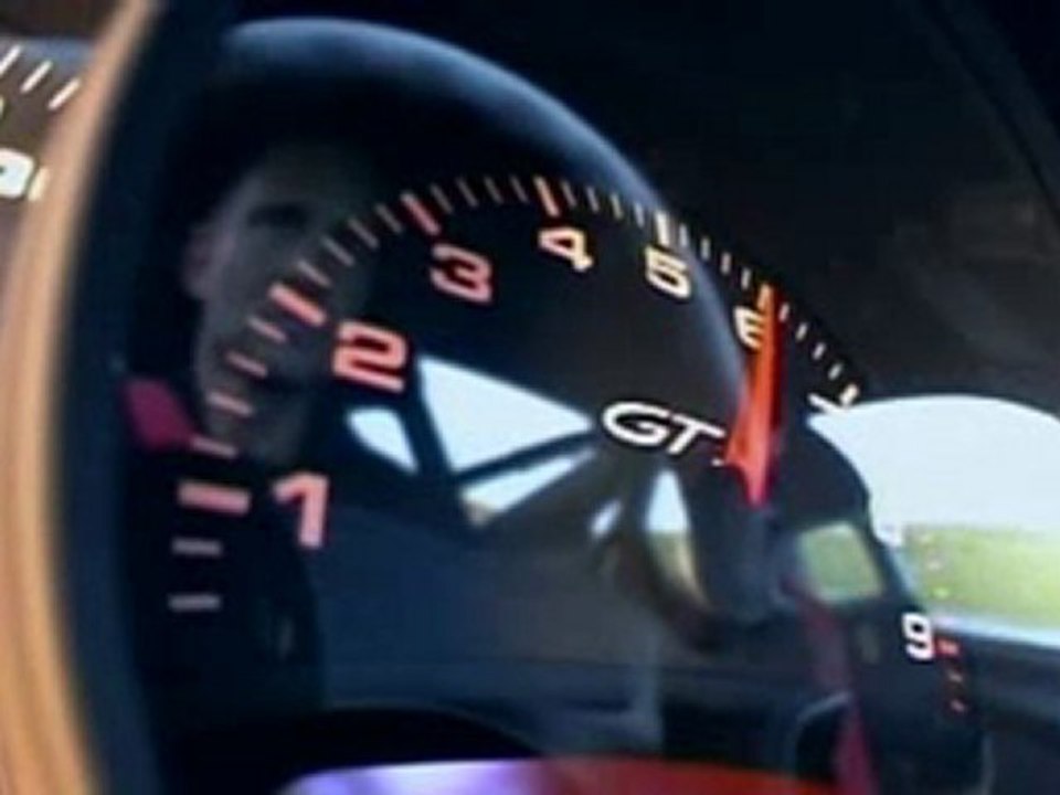 Porsche 996 GT3 sur la piste de Leipzig