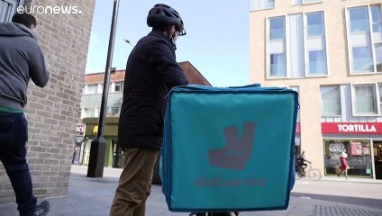 Deliveroo anuncia su intención de cerrar en España y hacer una consulta previa a sus trabajadores