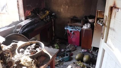 Orman yangınında evleri zarar gören vatandaşlar gözyaşlarını tutamadı