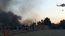 Oltre 30 incendi a Catania, le fiamme divorano la spiaggia: distrutto stabilimento balneare