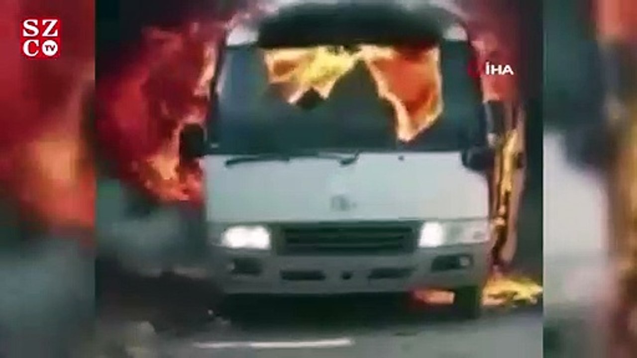 Somali'de futbolcuları taşıyan otobüse bombalı saldırı: 4 ölü, 10 yaralı