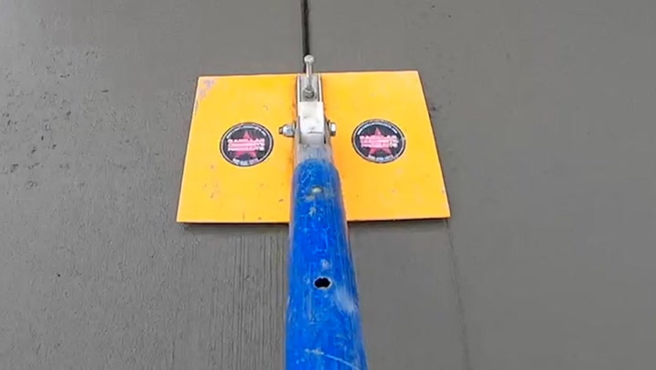How concrete sidewalks are professionally installed