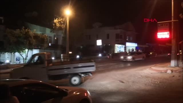 Fethiye'de orman yangını - Fethiye'de vatandaşlar yangını söndürmek için kendi imkanları ile seferber oldular itfaiye ekiplerine yardım...