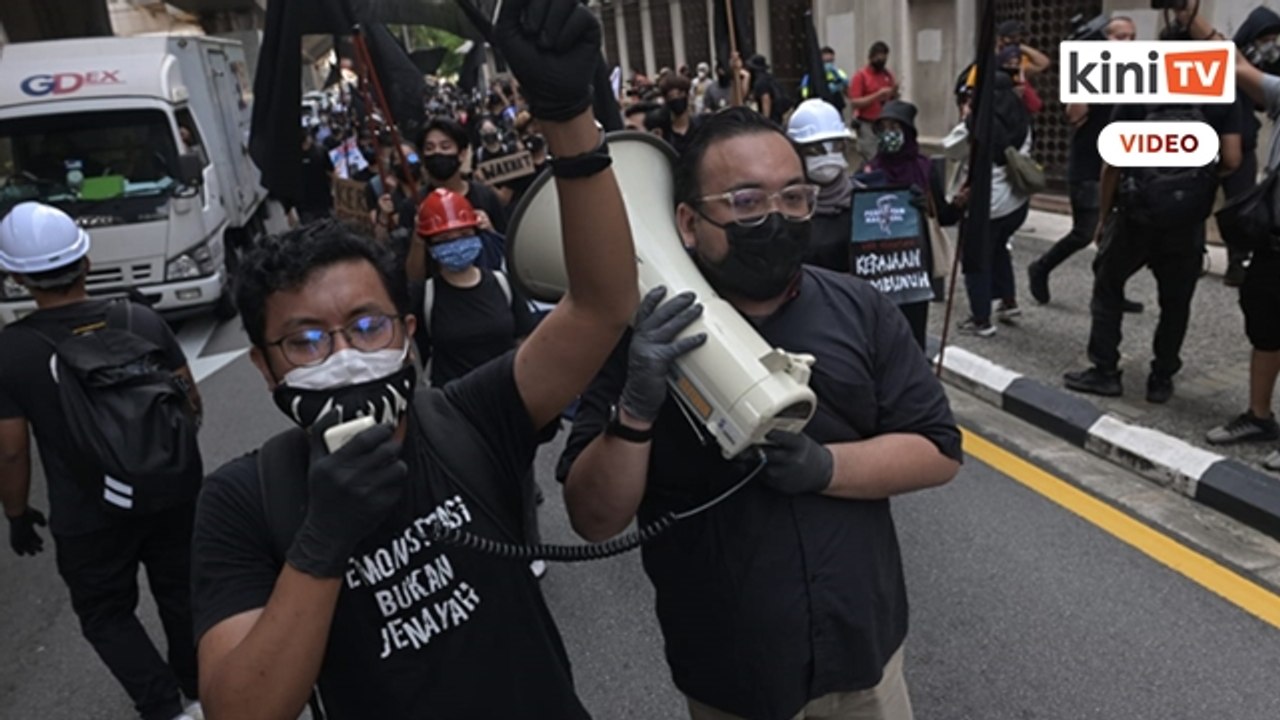 [Siaran semula] Ratusan sertai protes #Lawan tuntut PM letak jawatan