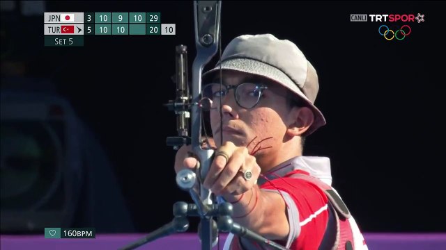 Milli okçu Mete Gazoz'u finale taşıyan atış