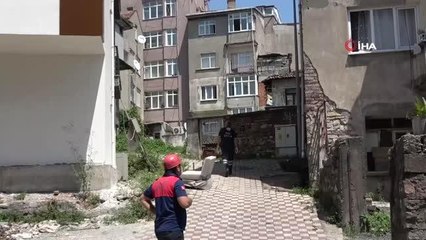 Balkondan atladı, "Ölmedim" diye bağırdı