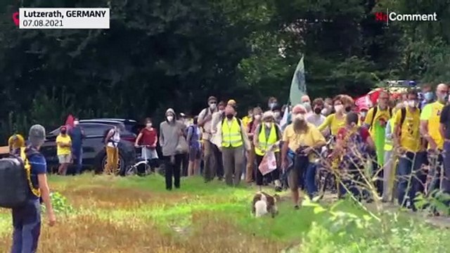Activists form a 4-kilometer human chain around Garzweiler mine in Germany