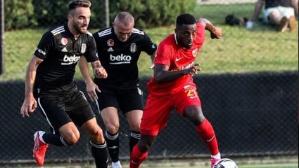 Carole'den Beşiktaş galibiyeti sonrası çarpıcı paylaşım! Galatasaray forması giydiği günlere atıfta bulundu