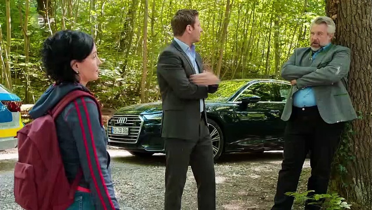Die Rosenheim-Cops (472) Staffel 20 Folge 16 - Nur der Wald war Zeuge