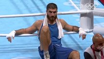 Jeux Olympiques - Scène incroyable ce matin du boxeur français Mourad Aliev refuse de quitter le ring après avoir été injustement disqualifié - Regardez cette séquence inédite