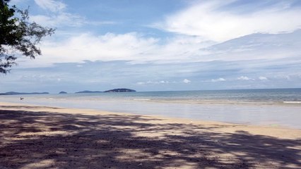 Ou chateaul  Beach Sihanouke ville - CAMBODIA