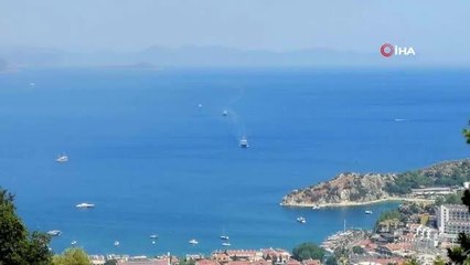 MSB: "Marmaris'teki vatandaşlarımızı yangın bölgesinden tahliye için 2 çıkarma gemimiz bölgeye sevk edildi"