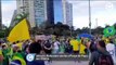 Ato pró-Bolsonaro enche a Praça do Papa em Vitória