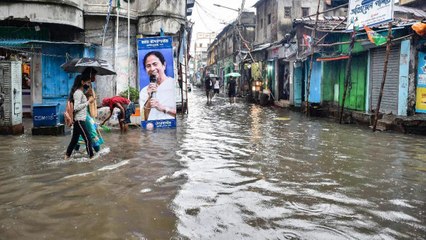 Hooghly wreaks havoc in Bengal,Air Force busy in rescue work
