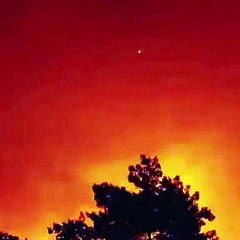 Marmaris'te gece gökyüzü kıpkızıl!