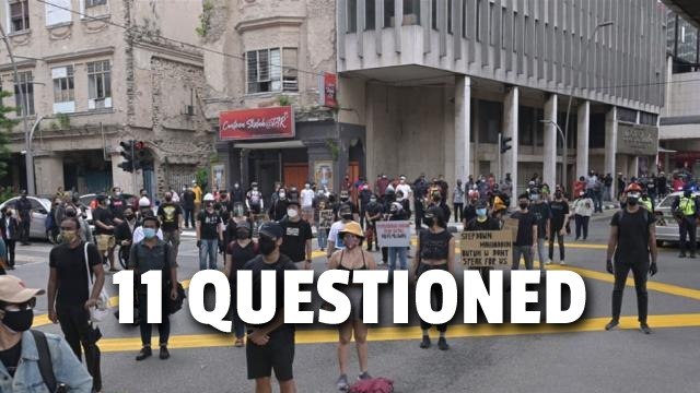 Police question #Lawan participants at Dang Wangi