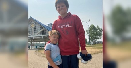 Un garçon autiste âgé de 11 ans a sauté à l'eau pour sauver un enfant de 5 ans en train de se noyer