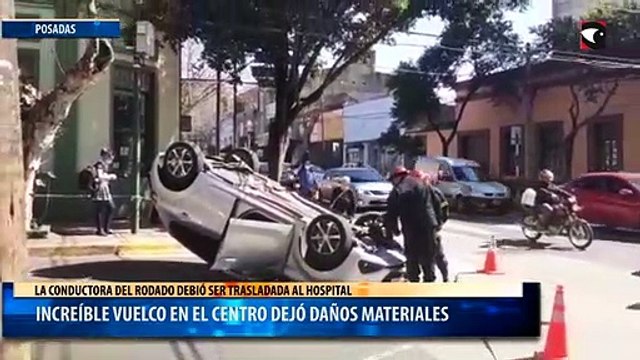 Increíble vuelco en el centro dejó daños materiales