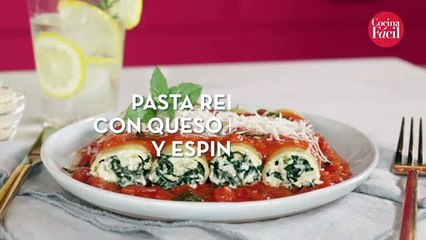 Pasta rellena con queso de cabra y espinaca. ‍