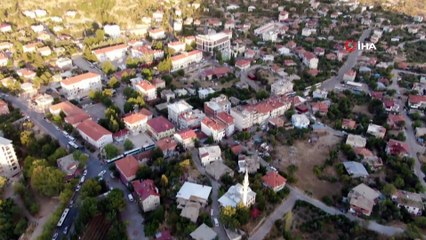 Gündoğmuş, ilçe merkezine yaklaşan alevler kontrol altına alındı