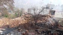 Isparta'da çıkan orman yangını kontrol altına alınmaya çalışılıyor