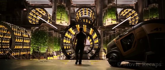 Malfunction Woke up a Man 90 Years Earlier But He Can't Stand To Be Alone