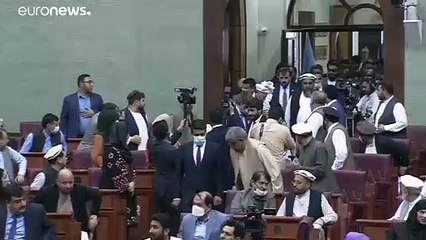 Presidente do Afeganistão aponta dedo aos EUA