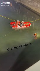 CẢNH SÁT VỚT XÁC TẠI CẦU EBISU, OSAKA  #2