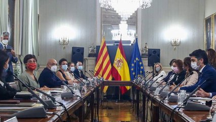 Gobierno y Generalitat acuerdan ampliar el aeropuerto de Barcelona