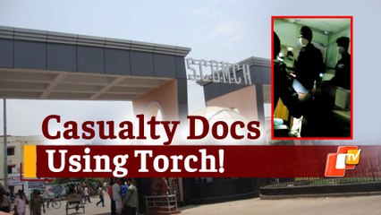 Watch: Odisha Doctors Using Torch For Treatment During Power Cut At Cuttack SCB Medical